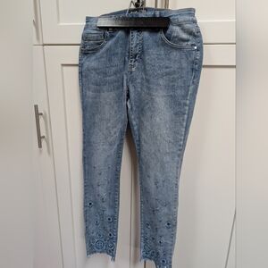 Frank Lyman denim jeans
